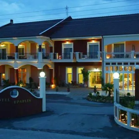 ξενοδοχείο Elegant Epavlis 3*